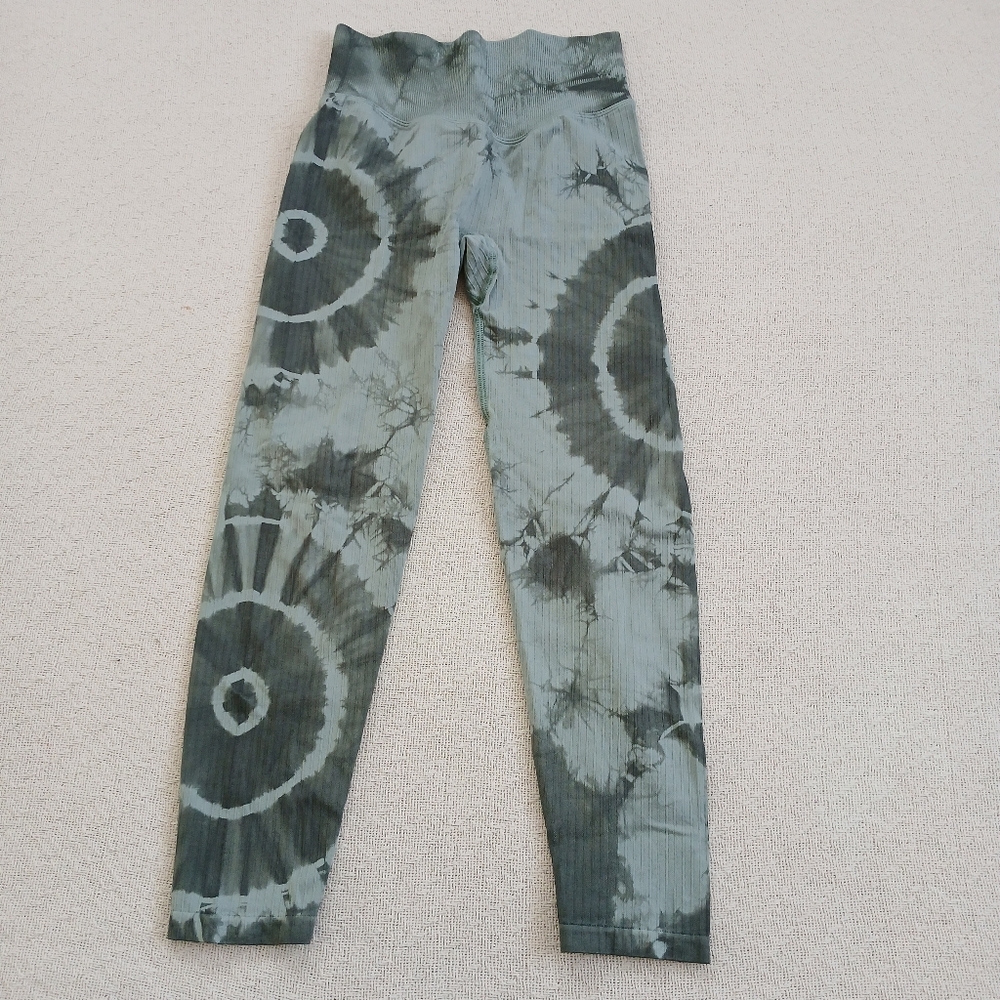 PINK ♡ active seamless green tie dye legging small fairy grunge athleisure vs - Picture 2 of 10